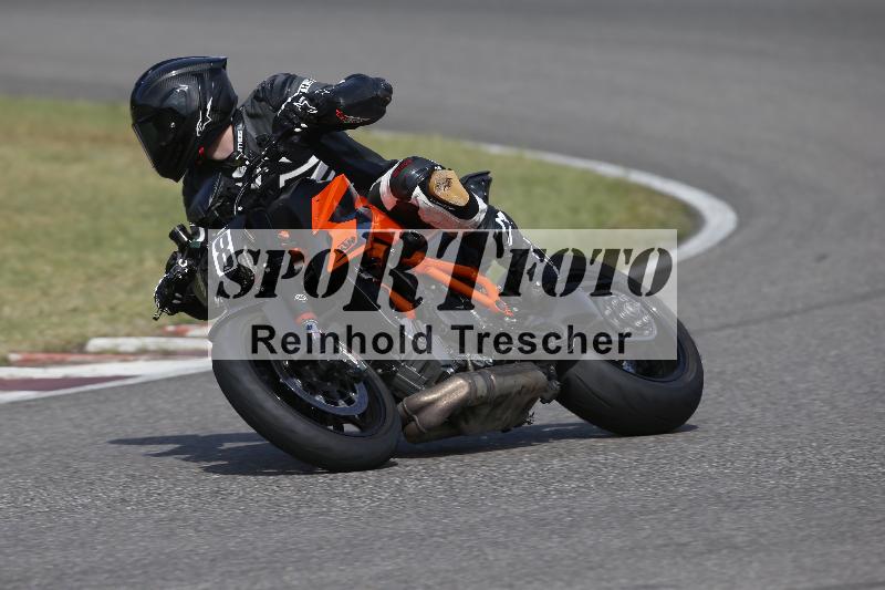/11 28.04.2026  PROMAX ADR/Gruppe gruen/8